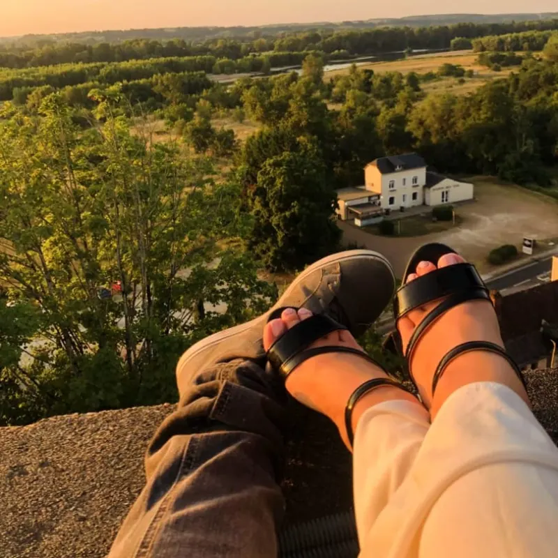 𝒍𝒂 𝒗𝒂𝒍𝒍𝒆́𝒆 𝒅𝒆 𝒍𝒂 𝑳𝒐𝒊𝒓𝒆, 𝒆𝒕 𝒑𝒂𝒔 𝒂𝒖𝒕𝒓𝒆𝒎𝒆𝒏𝒕 🍷🔥 Des caves sensuelles, des couchers de solei
